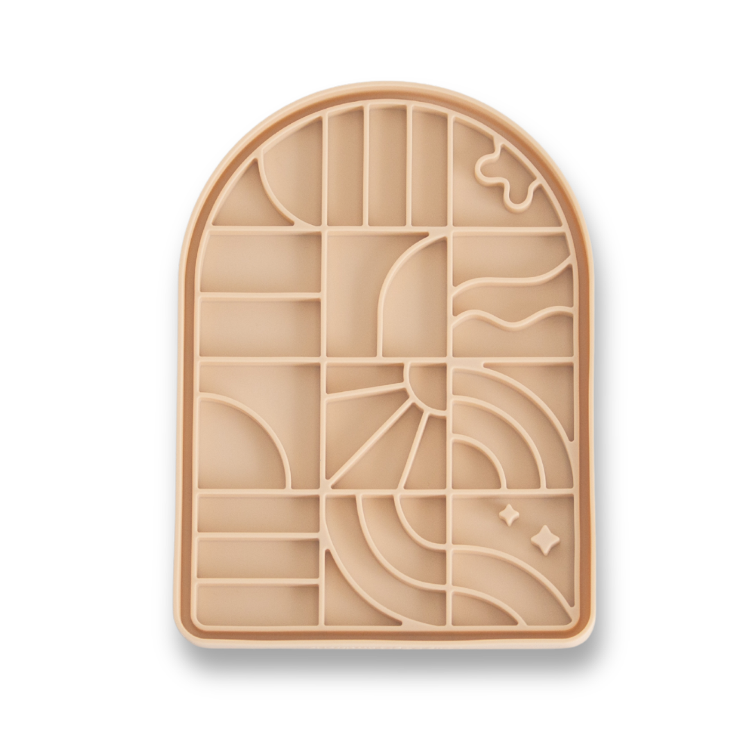 Lumina Lick Mat & Lid - Tan/Chai